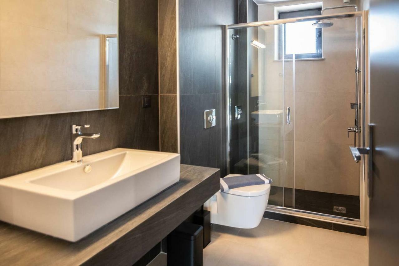 Mos Luxury City Suites - The Loft ハニア エクステリア 写真